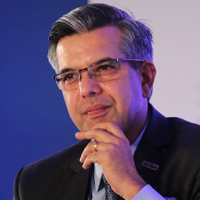 A speaker photo for Jasper Cheyney